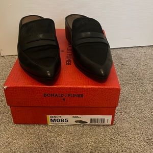 Donald J Pilner shoes